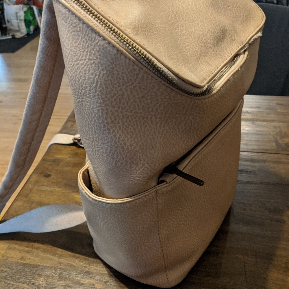 Matt & Nat Brave Dwell Pebble Vegan Backpack